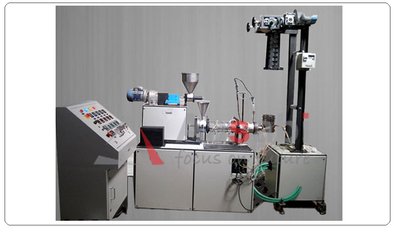 lab twin screw extruder with blown flim attactment